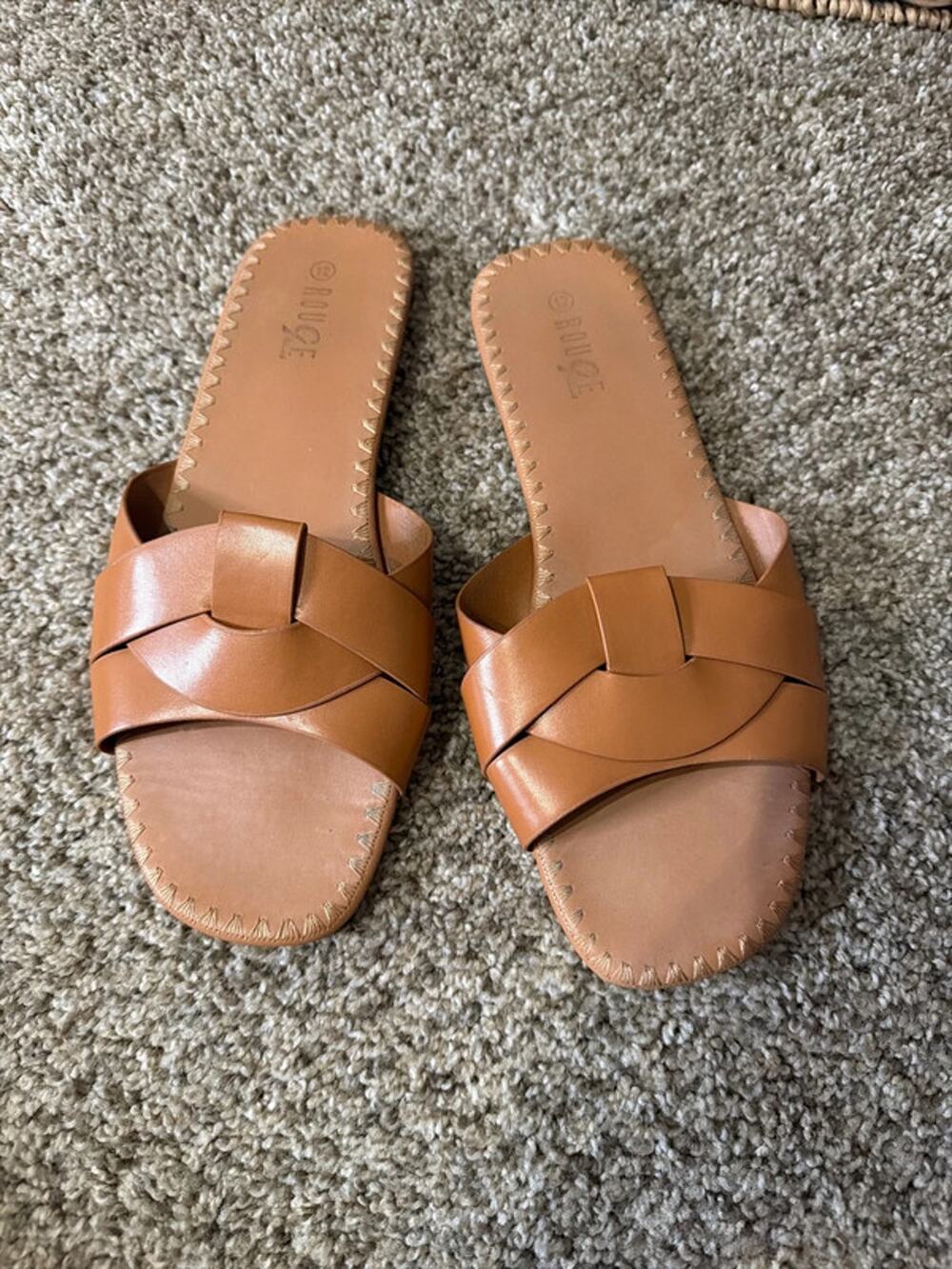 Cognac or tan sandals 12 671